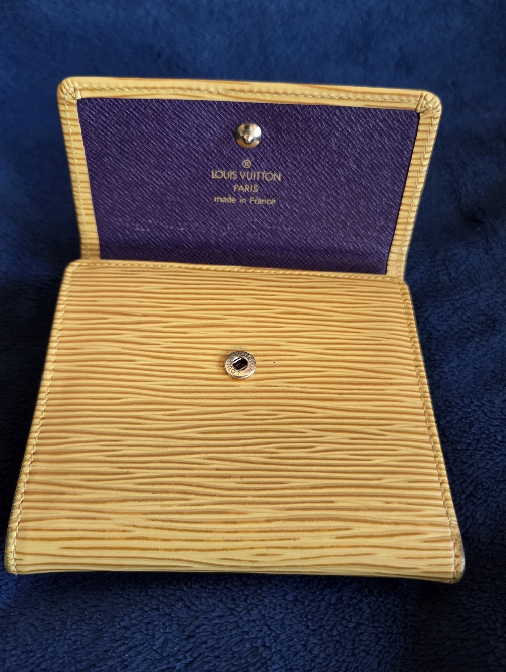 Louis Vuitton Yellow Epi Leather Fold Wallet - Picture 3 of 7